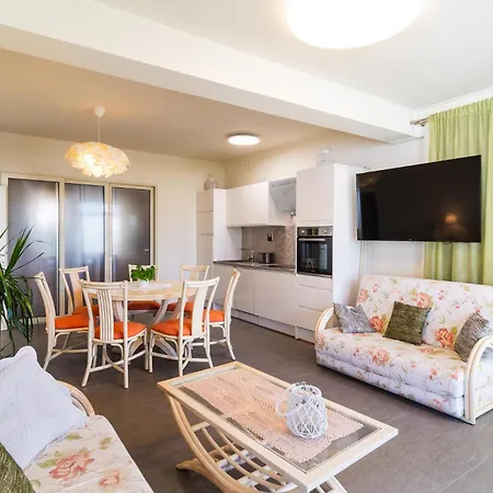 3 Bedroom Stunning In * Selca (Brac)